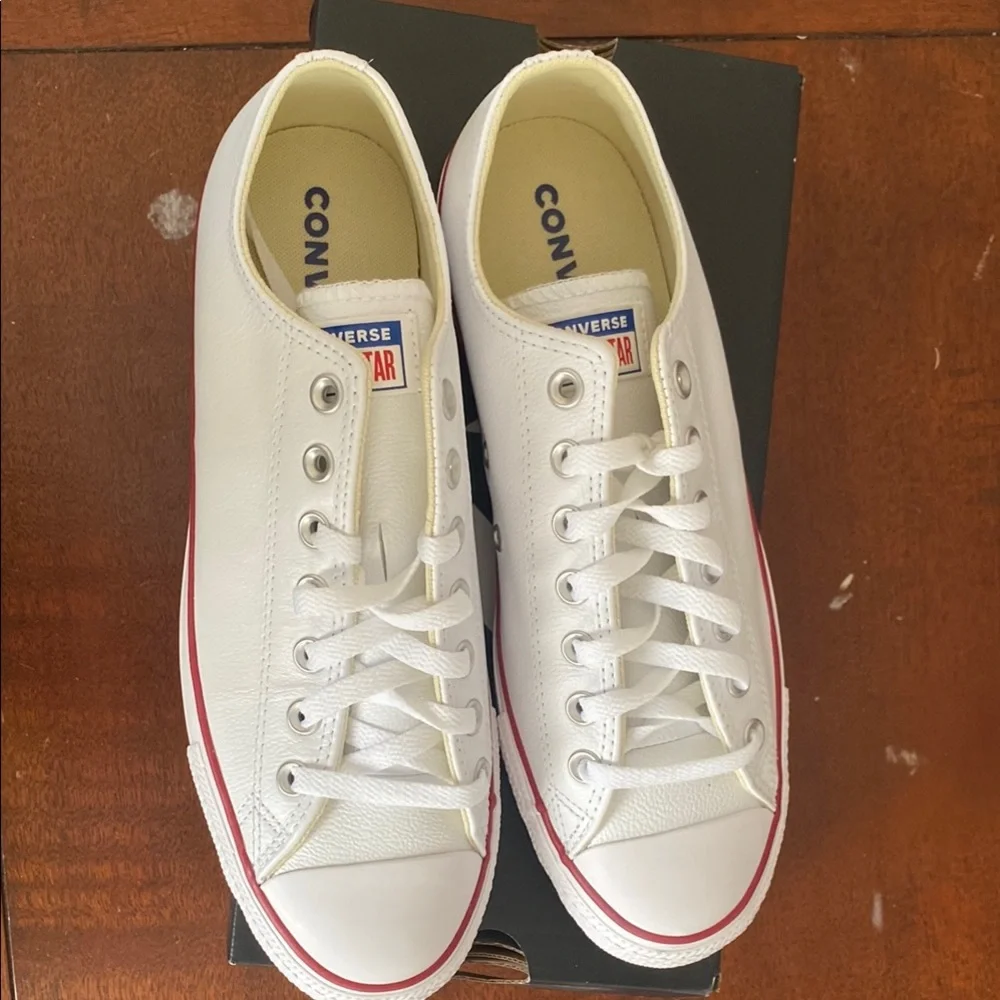 Converse Men's White and Red Sneakers - Picture 4 of 4
